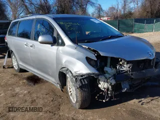 2013 Toyota Sienna XLE AAS with VIN 5TDYK3DC9DS392336, listed as a IAAI auction lot 41653606 with 97,113 mi miles and . Bid and sale history available at carsss.com. Image 1.