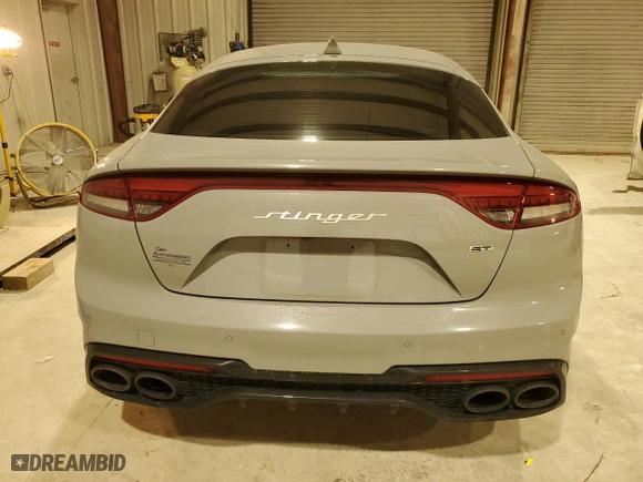 2023 Kia Stinger GT2 with VIN KNAE55LC4P6125453, listed as a Copart auction lot 86067154 with 30,619 mi miles and Salvage Title. Bid and sale history available at carsss.com. Image 6.
