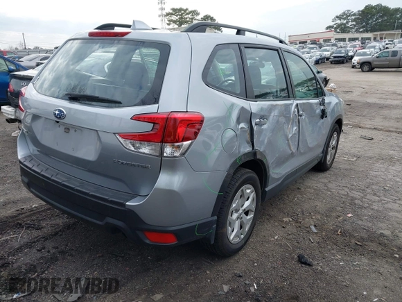 2019 Subaru Forester with VIN JF2SKACC9KH548793, listed as a IAAI auction lot 41552997 with 45,524 mi miles. Bid and sale history available at carsss.com. Image 4.