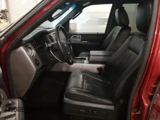 2016 Ford Expedition Max XLT z VIN 1FMJK1JT5GEF44726, wystawiony jako Copart lot #89354275 z przebiegiem 121 819 mil mil oraz Szkoda całkowita • Salvage title. Historia ofert i sprzedaży dostępna na DreamBid. Obrazek 7.