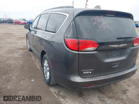 2020 Chrysler Voyager LXi z VIN 2C4RC1DG9LR265439, wystawiony jako IAAI lot #42122596 z przebiegiem 117 662 mil mil oraz . Historia ofert i sprzedaży dostępna na DreamBid. Obrazek 3.