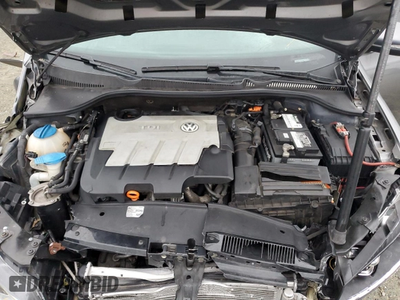 2012 Volkswagen Golf TDI with VIN WVWNM7AJ0CW151741, listed as a Copart auction lot 86018434 with 124,794 mi miles and Clean title. Bid and sale history available at DreamBid. Image 11.