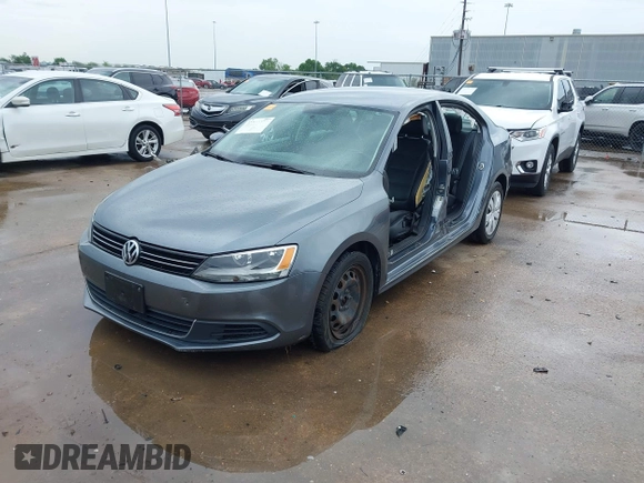 2013 Volkswagen Jetta SE with VIN 3VWDX7AJ9DM371414, listed as a IAAI auction lot 41861196 with 156,169 mi miles and . Bid and sale history available at DreamBid. Image 18.