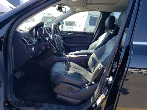 2015 Mercedes-Benz GL-Class GL 350 BlueTEC with VIN 4JGDF2EE8FA527847, listed as a Copart auction lot 70300993 with 138,496 mi miles. Bid and sale history available at carsss.com. Image 7.