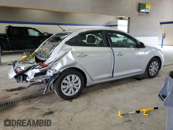 2022 Hyundai Accent SE с VIN 3KPC24A61NE171582, выставлен на аукционе Copart как лот 57715085 с пробегом 21 392 миль миль и Списание • Salvage title. История ставок и продаж доступна на DreamBid. Изображение 3.