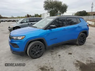 2022 Jeep Compass Altitude with VIN 3C4NJCBB8NT198162, listed as a Copart auction lot 88754355 with 50,397 mi miles and Salvage title. Bid and sale history available at DreamBid. Image 1.