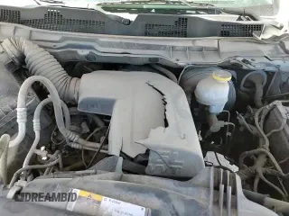 2019 Ram 1500 Tradesman z VIN 3C6JR6DG5KG617453, wystawiony jako Copart lot #45641345 z przebiegiem 81 553 mil mil oraz Szkoda całkowita • Salvage title. Historia ofert i sprzedaży dostępna na DreamBid. Obrazek 13.