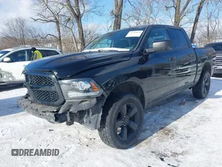 2015 Ram 1500 Express z VIN 1C6RR7KT5FS588494, wystawiony jako IAAI lot #41321894 z przebiegiem 300 261 mil mil oraz . Historia ofert i sprzedaży dostępna na DreamBid. Obrazek 6.
