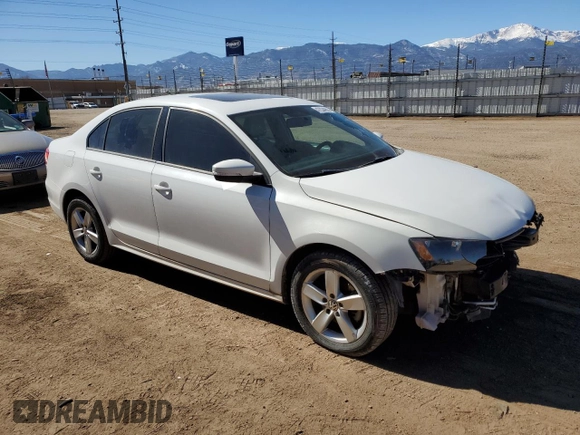 2012 Volkswagen Jetta Sedan TDI with VIN 3VW3L7AJ2CM398010, listed as a Copart auction lot 47034055 with 0 mi miles and Salvage Title. Bid and sale history available at carsss.com. Image 4.