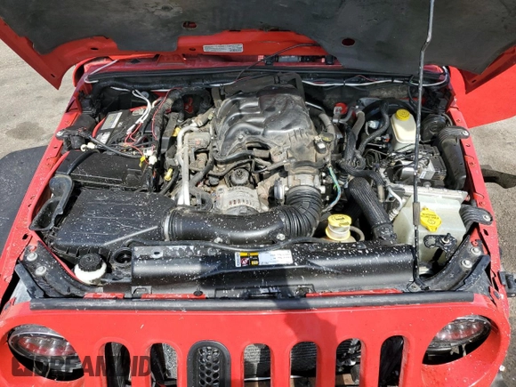 2014 Jeep Wrangler Unlimited Rubicon with VIN 1C4HJWFG5EL283881, listed as a Copart auction lot 58150255 with 100,166 mi miles and Non repairable. Bid and sale history available at DreamBid. Image 11.