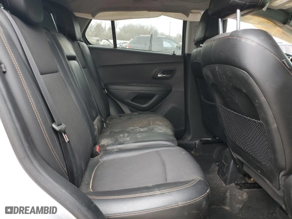 2019 Chevrolet Trax LT with VIN 3GNCJLSBXKL266729, listed as a Copart auction lot 44404515 with 105,935 mi miles and Salvage Title. Bid and sale history available at carsss.com. Image 11.