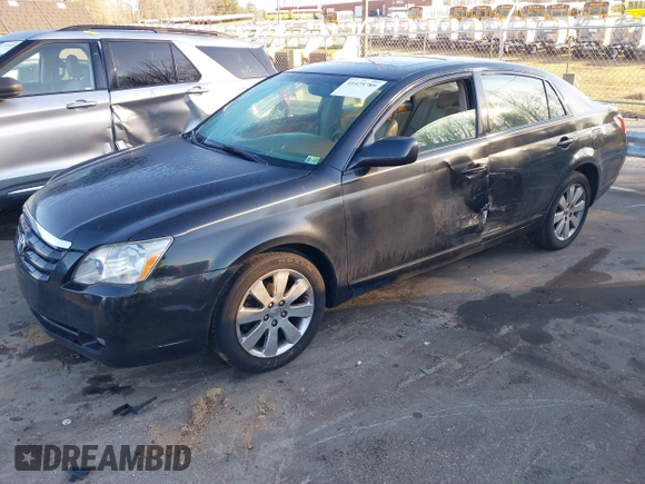 2007 Toyota Avalon XL with VIN 4T1BK36B77U176006, listed as a IAAI auction lot 41475789 with 315,525 mi miles. Bid and sale history available at carsss.com. Image 2.