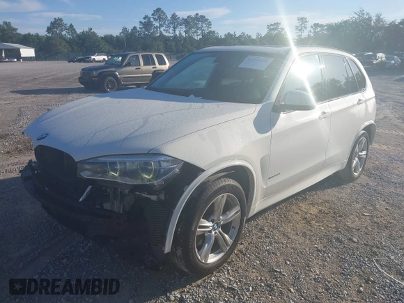 2015 BMW X5 xDrive35i z VIN 5UXKR0C5XF0P00041, wystawiony jako IAAI lot #42291641 z przebiegiem 73 109 mil mil oraz . Historia ofert i sprzedaży dostępna na DreamBid. Obrazek 18.