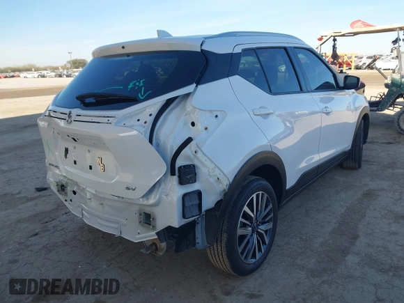 2024 Nissan Kicks SV with VIN 3N1CP5CV5RL567806, listed as a IAAI auction lot 41407515 with 1,602 mi miles and . Bid and sale history available at carsss.com. Image 4.
