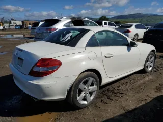 2006 Mercedes-Benz SLK 280 z VIN WDBWK54F36F093584, wystawiony jako Copart lot #51531255 z przebiegiem 155 165 mil mil oraz Tytuł czysty. Historia ofert i sprzedaży dostępna na DreamBid. Obrazek 3.