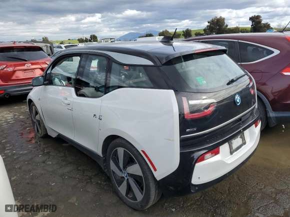 2018 BMW i3 with VIN WBY7Z2C52JVE61844, listed as a Copart auction lot 45342434 with 35,283 mi miles. Bid and sale history available at carsss.com. Image 2.
