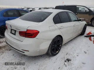 2018 BMW 3 Series 330e iPerformance with VIN WBA8E1C54JA167505, listed as a Copart auction lot 45371995 with 131,486 mi miles and Clean Title. Bid and sale history available at carsss.com. Image 3.