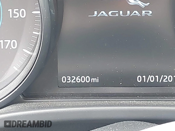 2017 Jaguar XE 35t Prestige z VIN SAJAK4BV2HA963732, wystawiony jako IAAI lot #42275319 z przebiegiem 32 600 mil mil oraz . Historia ofert i sprzedaży dostępna na DreamBid. Obrazek 14.