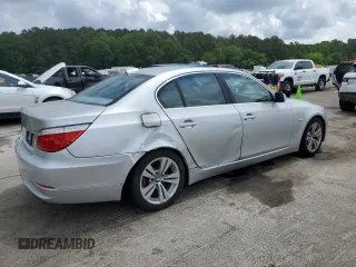 2009 BMW 5 Series 528i with VIN WBANU53599C119141, listed as a Copart auction lot 53888465 with 203,859 mi miles and Clean Title. Bid and sale history available at carsss.com. Image 3.