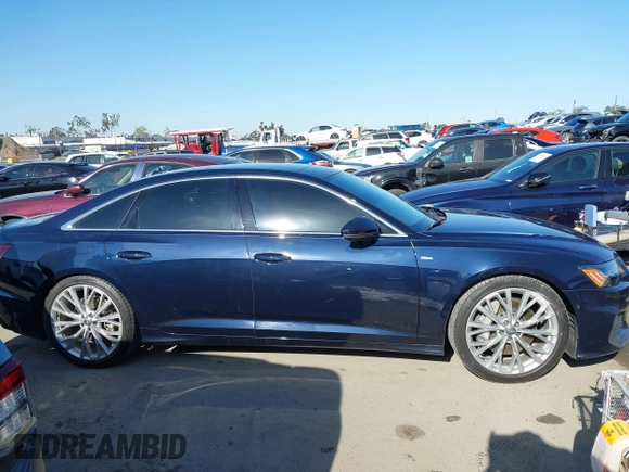 2019 Audi A6 Prestige with VIN WAUM2AF25KN021116, listed as a IAAI auction lot 41959018 with 57,742 mi miles. Bid and sale history available at carsss.com. Image 13.