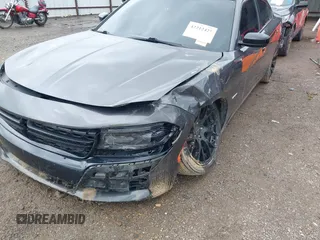 2017 Dodge Charger R/T z VIN 2C3CDXCTXHH667525, wystawiony jako IAAI lot #42212425 z przebiegiem 88 170 mil mil oraz . Historia ofert i sprzedaży dostępna na DreamBid. Obrazek 12.