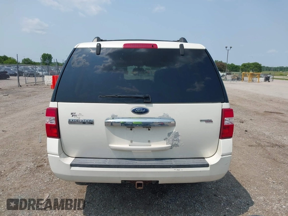 2008 Ford Expedition Max Limited z VIN 1FMFK20518LA75291, wystawiony jako IAAI lot #42388479 z przebiegiem 207 701 mil mil oraz . Historia ofert i sprzedaży dostępna na DreamBid. Obrazek 16.
