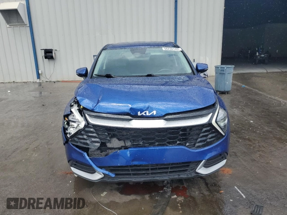 2023 Kia Sportage EX z VIN 5XYK33AF8PG034860, wystawiony jako Copart lot #56230145 z przebiegiem 97 084 mil mil oraz Nie do naprawy • Non repairable. Historia ofert i sprzedaży dostępna na DreamBid. Obrazek 5.
