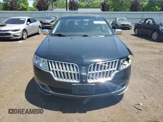 2012 Lincoln MKZ with VIN 3LNHL2GC8CR807145, listed as a Copart auction lot 58382195 with 145,167 mi miles and Salvage title. Bid and sale history available at DreamBid. Image 5.