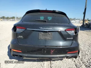 2021 Maserati Levante S z VIN ZN661YUS6MX366073, wystawiony jako Copart lot #80206954 z przebiegiem 50 560 mil mil oraz Nie do naprawy • Non repairable. Historia ofert i sprzedaży dostępna na DreamBid. Obrazek 6.
