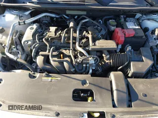 2020 Nissan Sentra SR with VIN 3N1AB8DV0LY261421, listed as a IAAI auction lot 41752418 with 42,971 mi miles and . Bid and sale history available at DreamBid. Image 10.