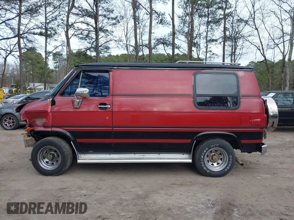 1985 Chevrolet Chevy Van z VIN 1GBEG25H1F7142616, wystawiony jako IAAI lot #41606567 z przebiegiem 19 168 mil mil oraz . Historia ofert i sprzedaży dostępna na DreamBid. Obrazek 14.