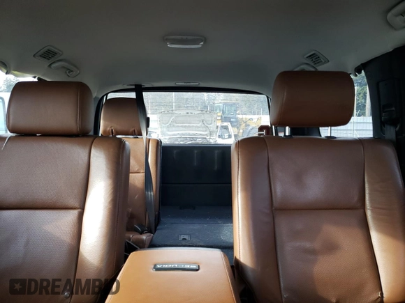 2017 Toyota Sequoia Platinum with VIN 5TDDY5G14HS148117, listed as a Copart auction lot 41897185 with 146,637 mi miles and Salvage Title. Bid and sale history available at carsss.com. Image 10.