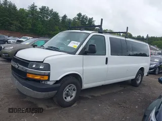 2016 Chevrolet Express Passenger LT with VIN 1GAZGPFG7G1268122, listed as a IAAI auction lot 42306158 with 252,049 mi miles and . Bid and sale history available at DreamBid. Image 14.