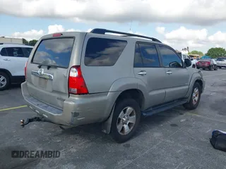 2006 Toyota 4Runner SR5 with VIN JTEZU14R460071166, listed as a IAAI auction lot 42217604 with 205,141 mi miles and . Bid and sale history available at DreamBid. Image 4.