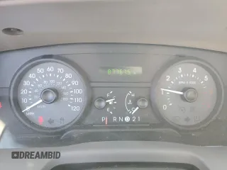 2007 Mercury Grand Marquis GS z VIN 2MEFM74V67X610637, wystawiony jako Copart lot #46665925 z przebiegiem 87 767 mil mil oraz Szkoda całkowita • Salvage title. Historia ofert i sprzedaży dostępna na DreamBid. Obrazek 9.