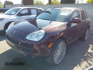 2006 Porsche Cayenne S with VIN WP1AB29P56LA62851, listed as a IAAI auction lot 41986415 with 197,783 mi miles. Bid and sale history available at carsss.com. Image 17.