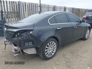 2013 Buick Regal Turbo Premium 1 z VIN 2G4GS5EV2D9250308, wystawiony jako IAAI lot #41667017 z przebiegiem 68 243 mil mil oraz . Historia ofert i sprzedaży dostępna na DreamBid. Obrazek 4.