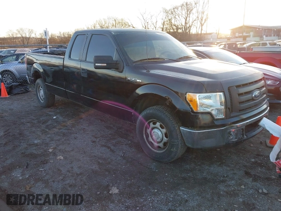 2011 Ford F-150 XL w/HD Payload Pkg with VIN 1FTVX1CF0BKE08528, listed as a IAAI auction lot 41448633 with 178,454 mi miles. Bid and sale history available at carsss.com. Image 1.