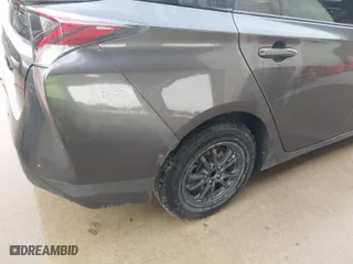 2017 Toyota Prius Two with VIN JTDKBRFU0H3577333, listed as a IAAI auction lot 41729955 with 259,999 mi miles. Bid and sale history available at carsss.com. Image 6.