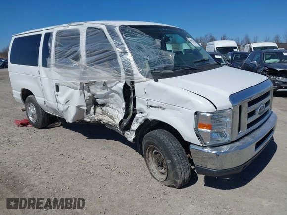 2014 Ford Econoline Passenger XL with VIN 1FBNE3BL1EDA97942, listed as a IAAI auction lot 40899589 with 60,703 mi miles. Bid and sale history available at carsss.com. Image 1.