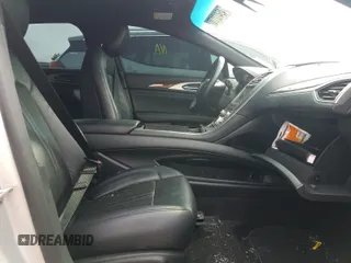 2019 Lincoln MKZ Hybrid Reserve II with VIN 3LN6L5MU5KR600166, listed as a Copart auction lot 45412170 with Not provided miles and Salvage title. Bid and sale history available at DreamBid. Image 5.