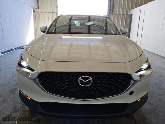 2025 Mazda CX-30 2.5 S Preferred Package with VIN 3MVDMBCM9SM752715, listed as a Copart auction lot 43167605 with NaN miles and Clean Title. Bid and sale history available at carsss.com. Image 5.