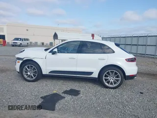 2018 Porsche Macan с VIN WP1AA2A54JLB22639, выставлен на аукционе IAAI как лот 42285345 с пробегом 44 988 миль миль и . История ставок и продаж доступна на DreamBid. Изображение 14.