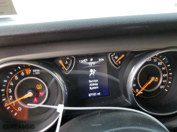 2019 Jeep Wrangler Unlimited Sport S with VIN 1C4HJXDG9KW560079, listed as a Copart auction lot 76454224 with 87,101 mi miles and Salvage Title. Bid and sale history available at carsss.com. Image 9.