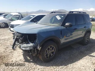 2022 Ford Bronco Sport Badlands z VIN 3FMCR9D9XNRD36032, wystawiony jako Copart lot #53989765 z przebiegiem 57 067 mil mil oraz Szkoda całkowita • Salvage title. Historia ofert i sprzedaży dostępna na DreamBid. Obrazek 1.