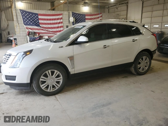 2015 Cadillac SRX Luxury Collection with VIN 3GYFNEE39FS574832, listed as a Copart auction lot 50303055 with 121,147 mi miles and Clean Title. Bid and sale history available at carsss.com. Image 1.