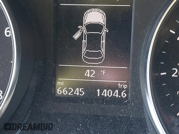 2018 Volkswagen Passat 2.0T S with VIN 1VWAA7A32JC014403, listed as a IAAI auction lot 41629549 with 66,245 mi miles. Bid and sale history available at carsss.com. Image 15.