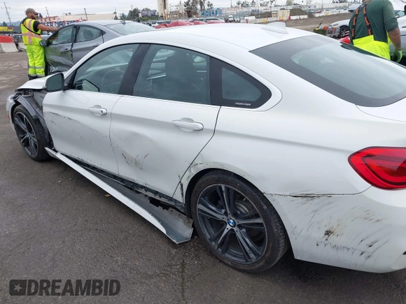 2019 BMW 4 Series 430i with VIN WBA4J1C57KBM17793, listed as a IAAI auction lot 41773832 with 78,110 mi miles. Bid and sale history available at carsss.com. Image 18.