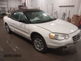 2005 Chrysler Sebring Limited with VIN 1C3EL65R55N627833, listed as a IAAI auction lot 41722397 with 61,742 mi miles and . Bid and sale history available at DreamBid. Image 1.