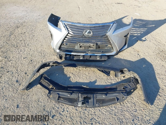 2018 Lexus RX 350L Premium z VIN JTJDZKCAXJ2008164, wystawiony jako IAAI lot #41436168 z przebiegiem 126 798 mil mil oraz . Historia ofert i sprzedaży dostępna na DreamBid. Obrazek 12.